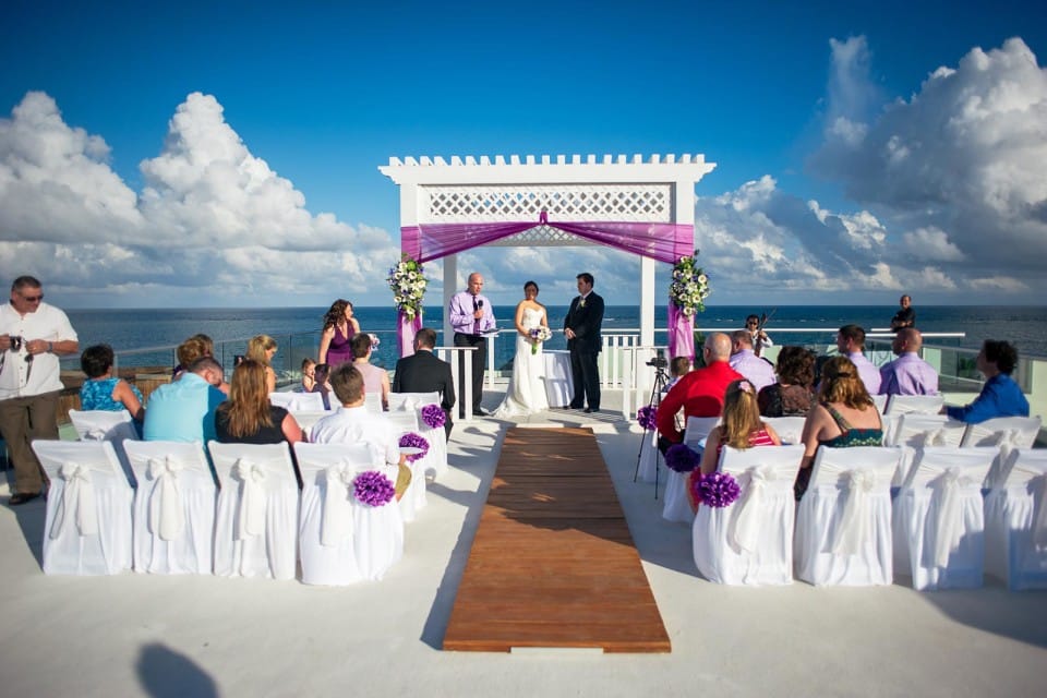 Wedding photography by Jonathan Roberts in Cabo San Lucas, Mexico